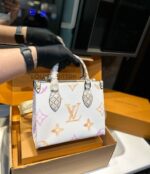 Louis Vuitton onthego Pm small cross-body - Image 2