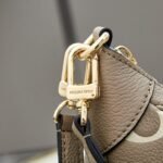 Louis Vuitton M46112 BAGATELLE Gloves - Image 11