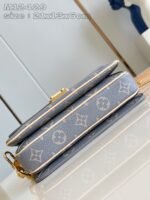 Louis Vuitton M12429 Pochette Métis East West - Image 7