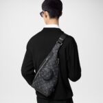Louis Vuitton M30936 Duo Slingbag - Image 2