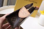 Louis Vuitton M81412 Toiletry Pouch On Chain - Image 6