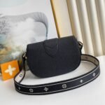 Louis Vuitton PONT 9 SOFT MM M58967 - Image 7