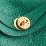 Hermès Lindy 26 Clemence Vert Vertigo Gold Hardware - Image 5