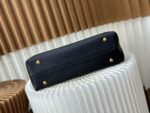 Louis Vuitton M25341 Medium LOW KEY CABAS - Image 5