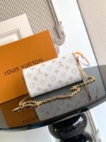 Louis Vuitton M26583 Pochette Camille - Image 6