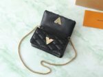 Louis Vuitton M13139 Wallet On Chain GO-14 - Image 7