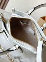Louis Vuitton M11274 OnTheGo East West - Image 9