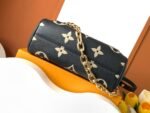 Louis Vuitton M45859 Favorite - Image 6