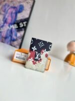 Louis Vuitton M82828 Pocket Organizer - Image 2