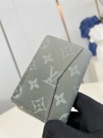 Louis Vuitton M11549 Pocket Organizer - Image 5