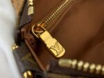 Louis Vuitton M82766 Pochette Accessoires - Image 11