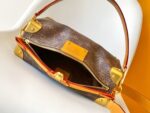 Louis Vuitton M11536 Soul Trunk East West - Image 7