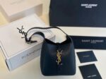 Saint Laurent LE 5 À 7 supple baby in grained leather - Image 9