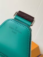 Louis Vuitton M12734 Avenue Slingbag - Image 5