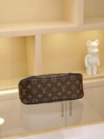 Louis Vuitton M45831 Boulogne - Image 9