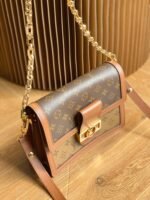 Louis Vuitton Dauphine MM Bag M44391 - Image 3