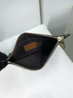 Louis Vuitton M46311 LOOP HOBO BAG - Image 5