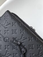 Louis Vuitton M23742 Steamer Messenger - Image 6