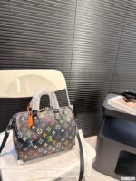 Louis Vuitton M13257 LV x TM Speedy Soft 30 - Image 5