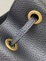 Saint Laurent PARIS VII small hobo in grained leather - Image 11