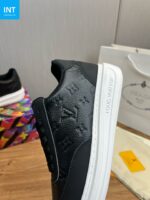 Louis Vuitton Shoes | Mastercraft Quality - Image 9