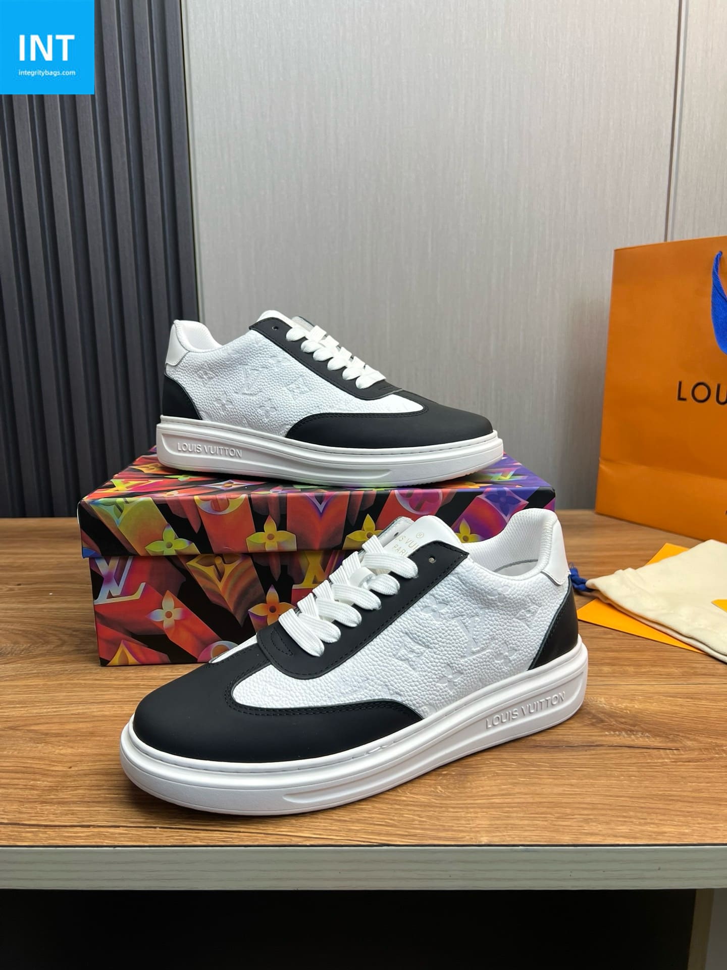 IMG_1799 Louis Vuitton Shoes | Mastercraft Quality - Image 1