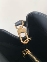 Louis Vuitton M25575 Avenue MM - Image 4