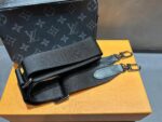 Louis Vuitton M80741 Alpha Wearable Wallet - Image 5