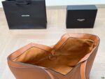 Saint Laurent Y TOTE IN LEATHER - Image 7