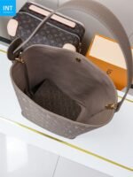 Louis Vuitton M25823 All In GM - Image 7