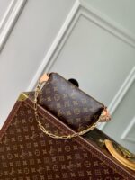 Louis Vuitton M13440 LV x TM Pochette Accessoires - Image 9
