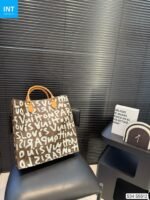 Louis Vuitton Graffiti Bag - Image 3