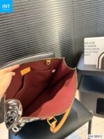 Louis Vuitton Graffiti Bag - Image 4
