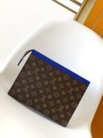 Louis Vuitton M12819 Pochette Voyage MM - Image 4