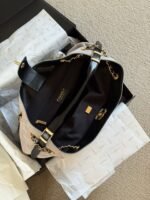 Chanel 25 Shopping Bag - Image 9