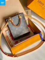 Louis Vuitton M81295 Petit Sac Plat - Image 6