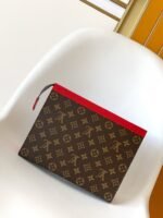 Louis Vuitton M12817 Pochette Voyage MM - Image 4