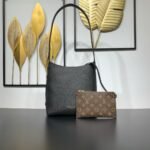 Louis Vuitton M25352 Low Key Hobo PM - Image 5