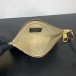 Louis Vuitton M25352 Low Key Hobo PM - Image 12