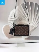 Louis Vuitton M20252 CLUTCH BOX Portable Hard Case - Image 9