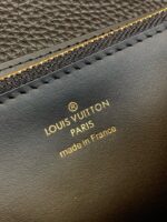 Louis Vuitton M64551 Capucines Wallet - Image 9