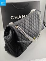 Chanel bag - Image 2