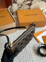 Louis Vuitton M26473 Pochette Accessoires - Image 11
