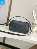 Louis Vuitton M26226 Side Trunk MM East West - Image 3