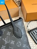 Louis Vuitton M15210 Neverfull Bandoulière Inside Out BB - Image 9
