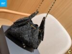 CHANEL 25 Small Handbag - Image 4