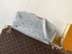 Louis Vuitton M13838 Bella Tote - Image 5