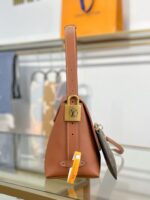 Louis Vuitton M13151 Low Key Messenger Bag - Image 9