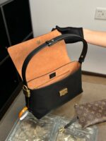Louis Vuitton M13148 Low Key Messenger - Image 10