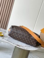Louis Vuitton M14018 Vagabond Hobo - Image 7